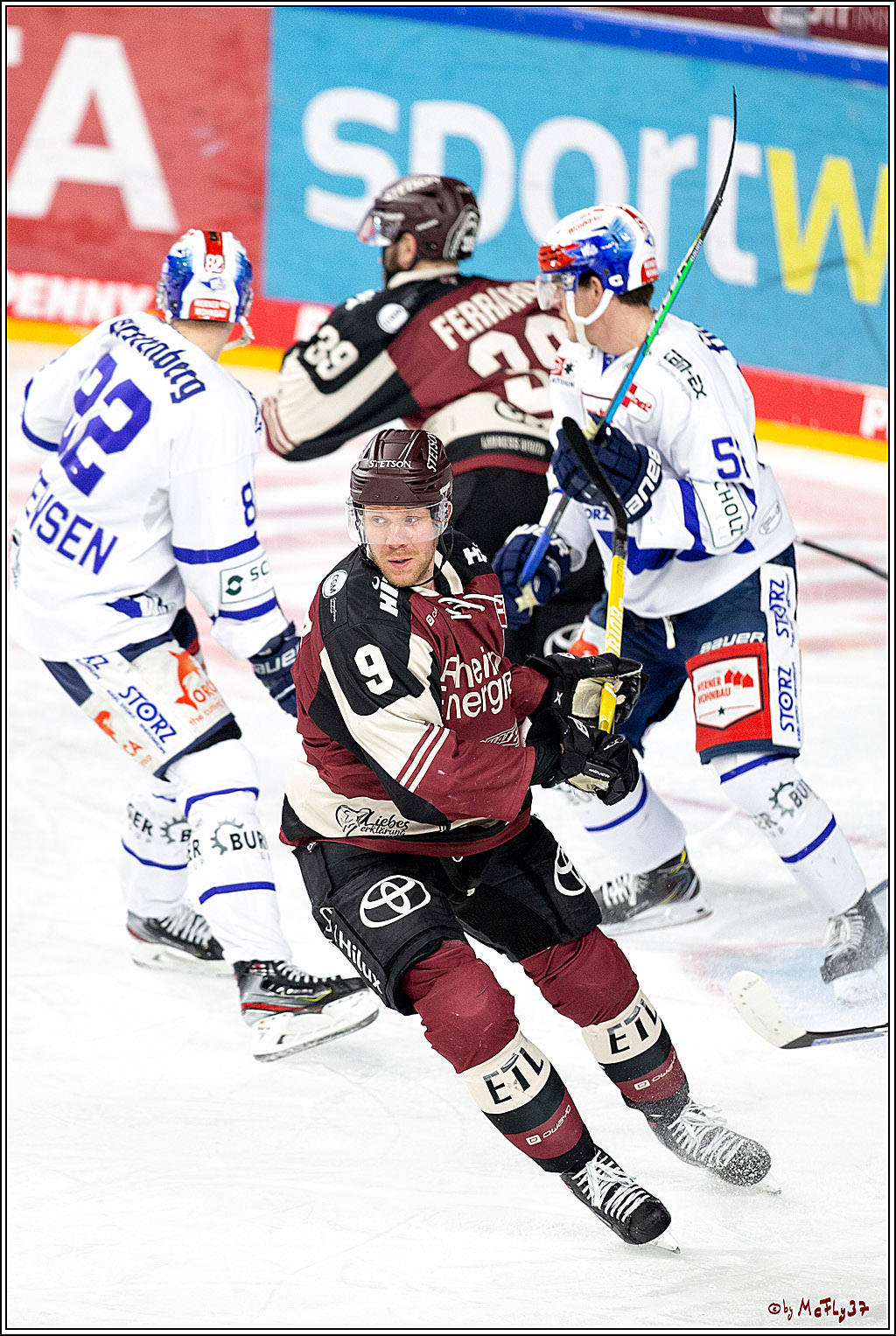 PENNY DEL;  Koelner Haie - Schwenninger Wild Wings; Koeln, 21.03.2021